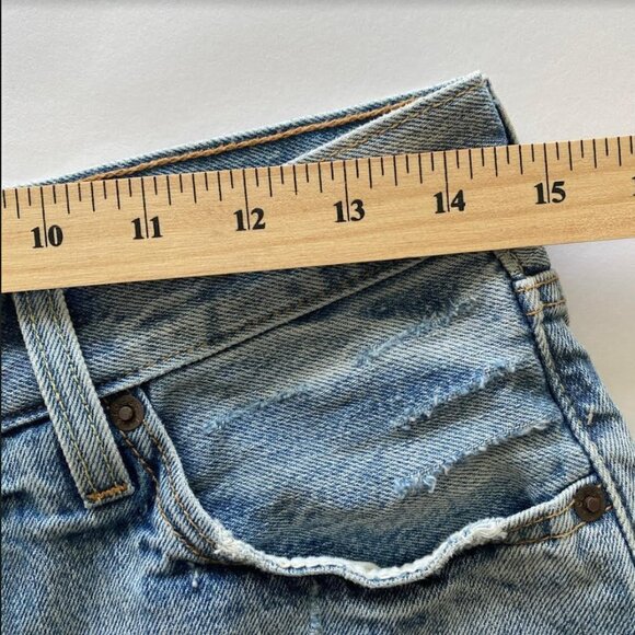 Levi's 501 Denim Shorts Distressed Classic Button Fly Shorts Size 27 - Picture 8 of 12